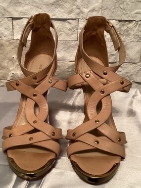 Pour La Victoire Strappy Kassia High-Heeled Sandals